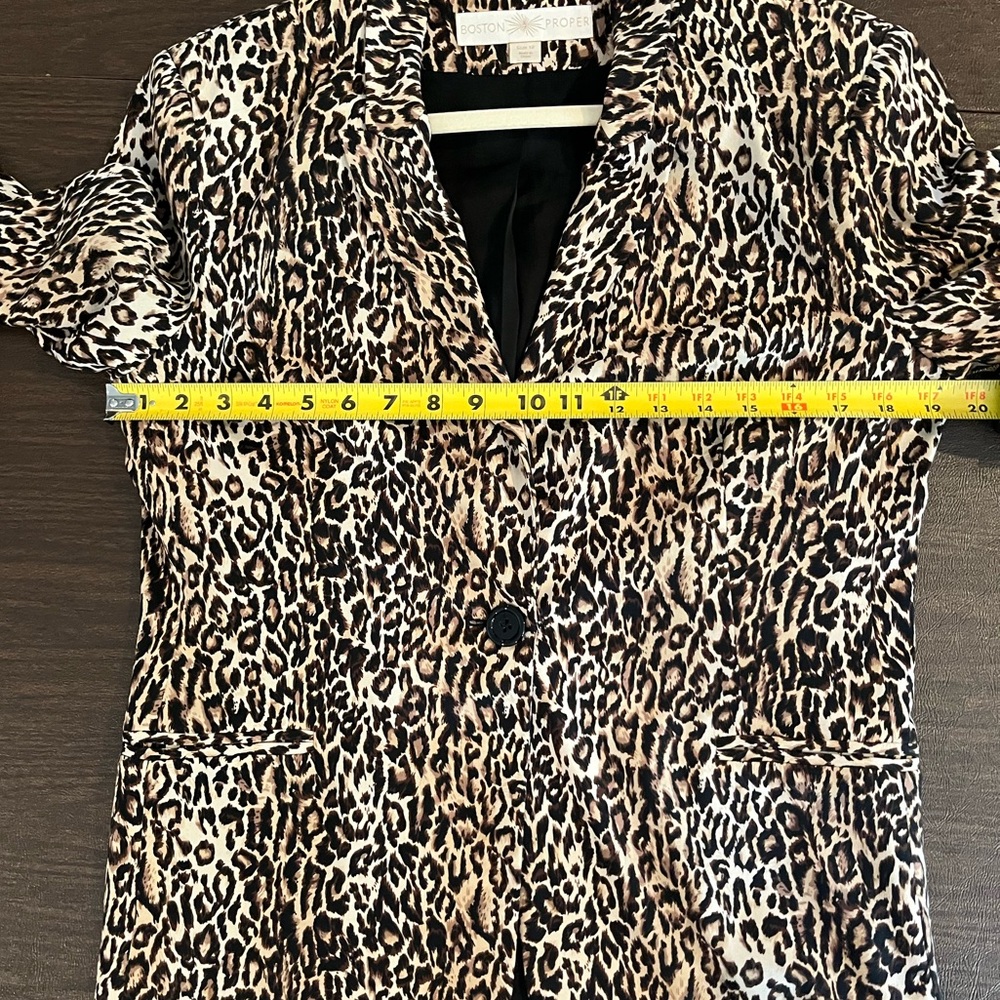 Boston Proper Animal Print Blazer - Picture 4 of 9